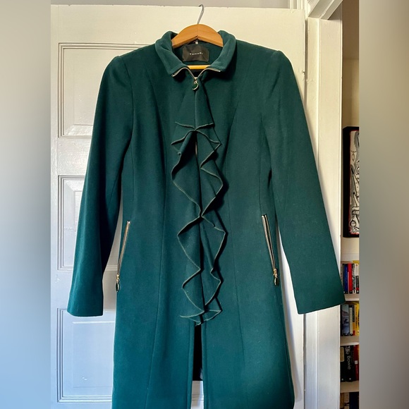 Tahari Green Ruffle Front Coat - Picture 1 of 5